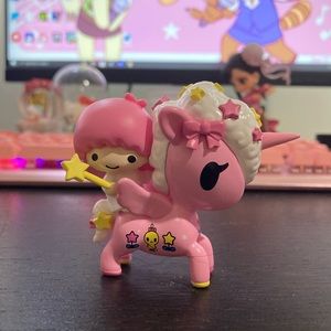 Tokidoki Unicorno x Hello Kitty and Friends Blind Box Figure Twin Stars